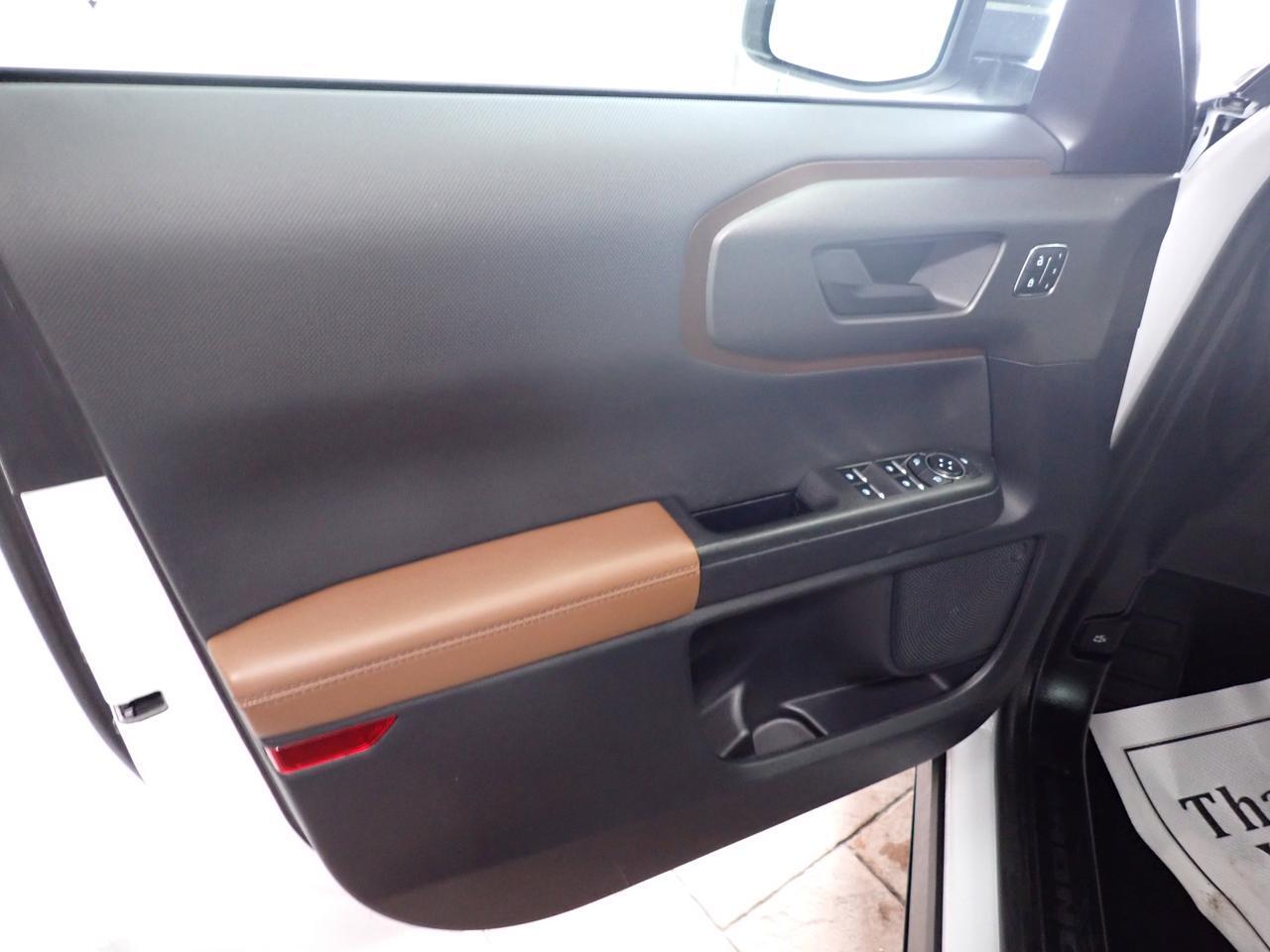 2025 Ford Bronco Sport Outer Banks 4X4 LEATHER Listowel ON