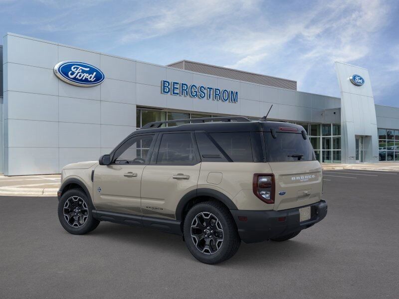 2025 Ford Bronco Sport Outer Banks Green Bay WI