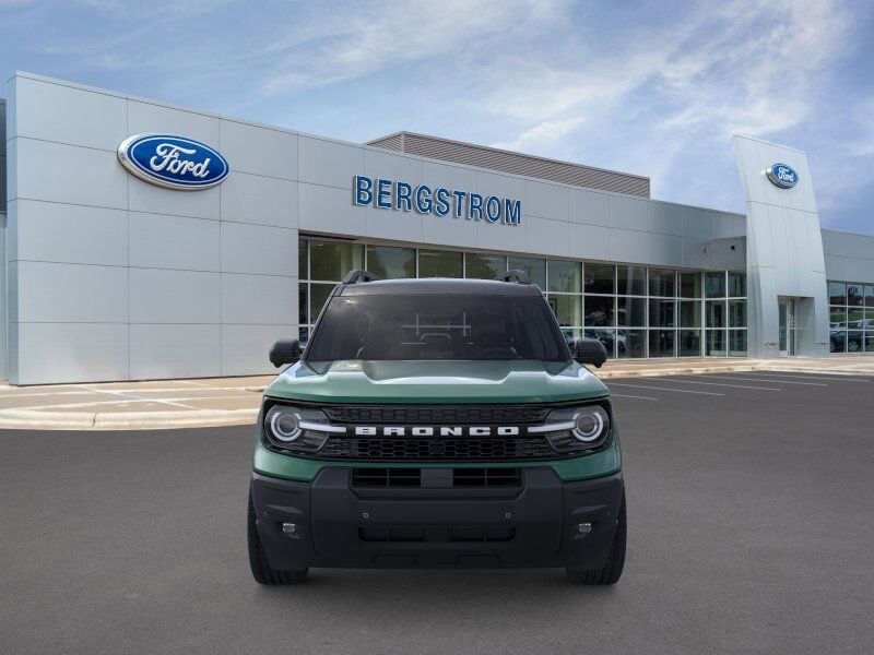 2025 Ford Bronco Sport Outer Banks Green Bay WI