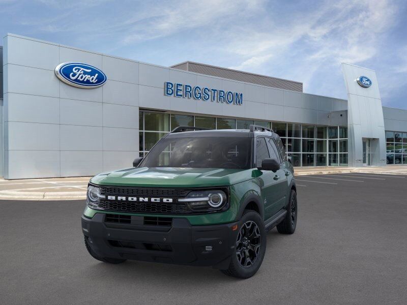 2025 Ford Bronco Sport Outer Banks Green Bay WI
