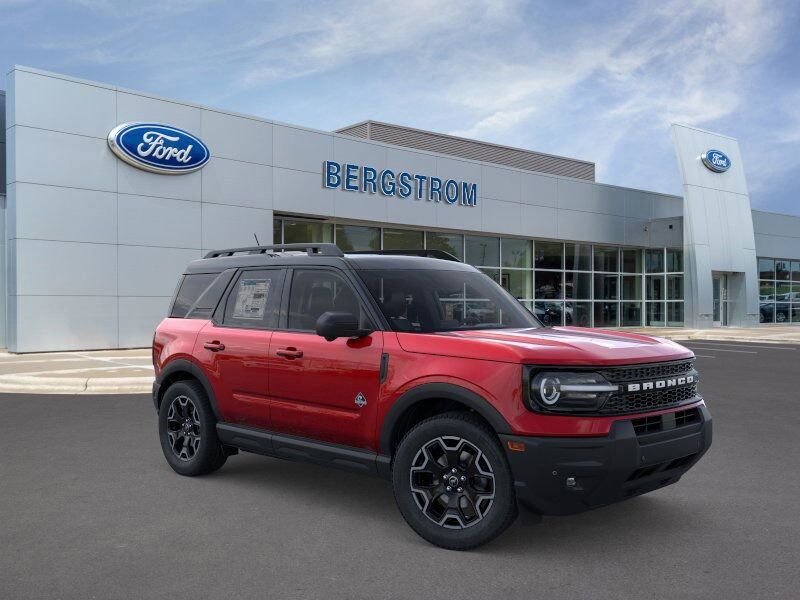 2025 Ford Bronco Sport Outer Banks Green Bay WI