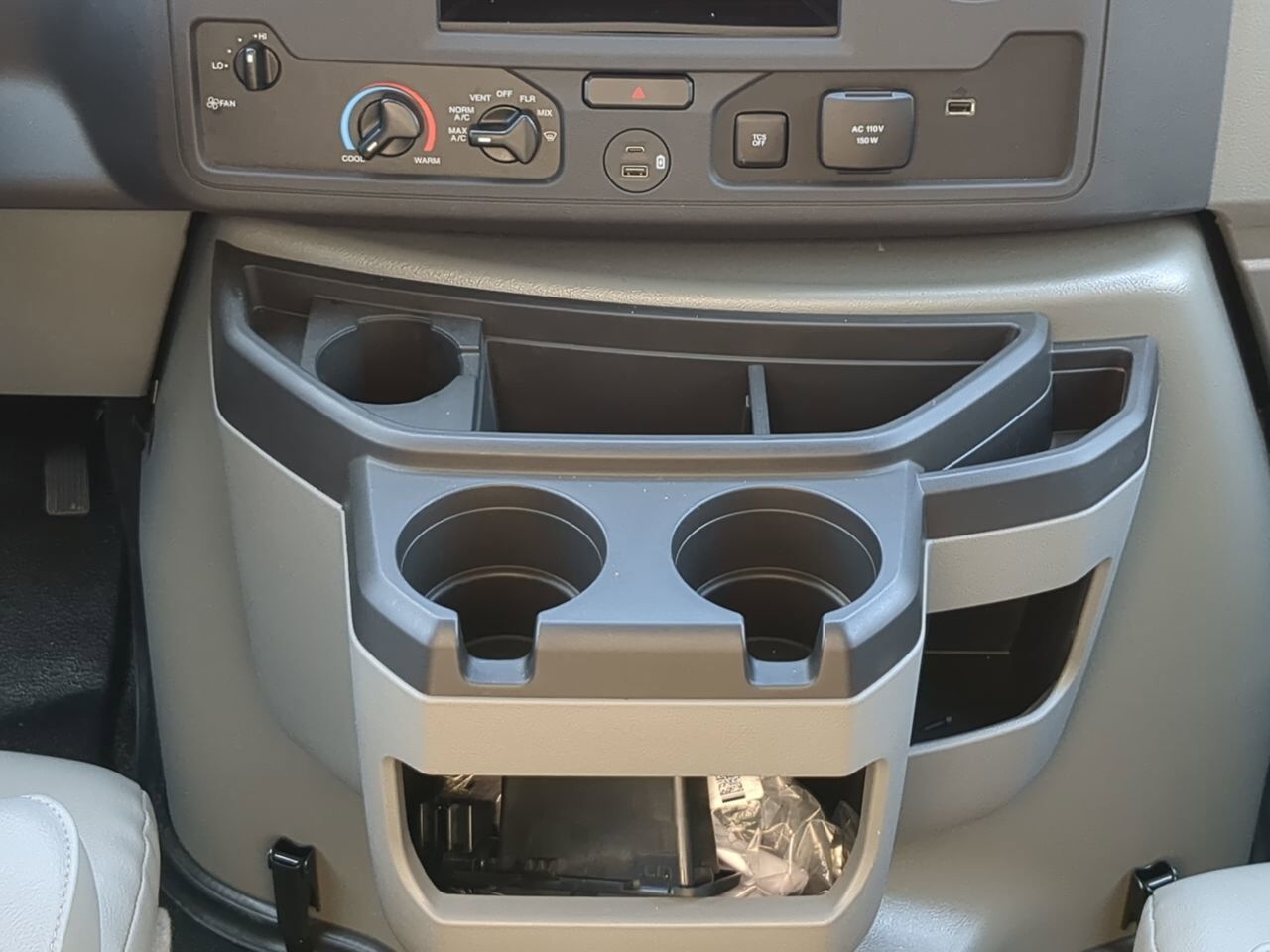2025 Ford E-350 Rockport Winder GA