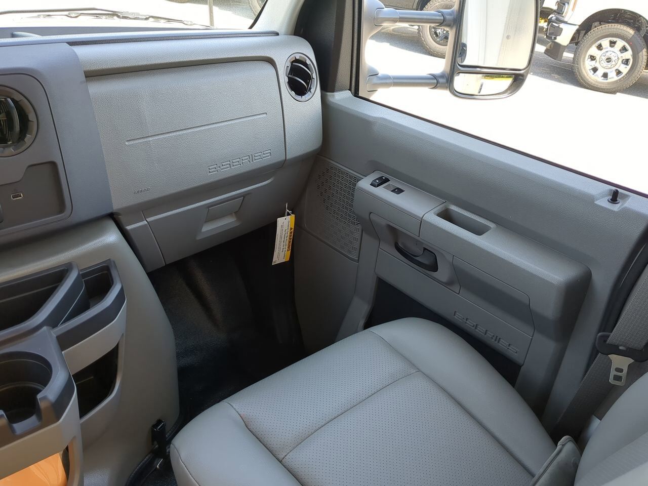 2025 Ford E-350 Rockport Winder GA