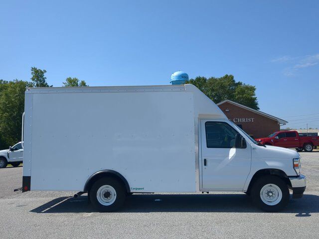 2025 Ford E-350 Rockport Winder GA