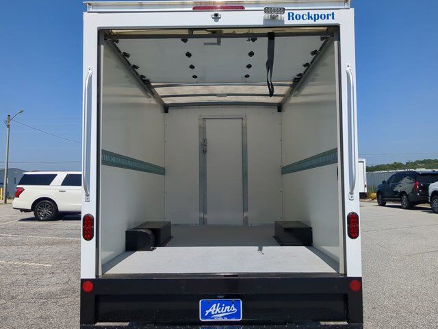 2025 Ford E-350 Rockport Winder GA