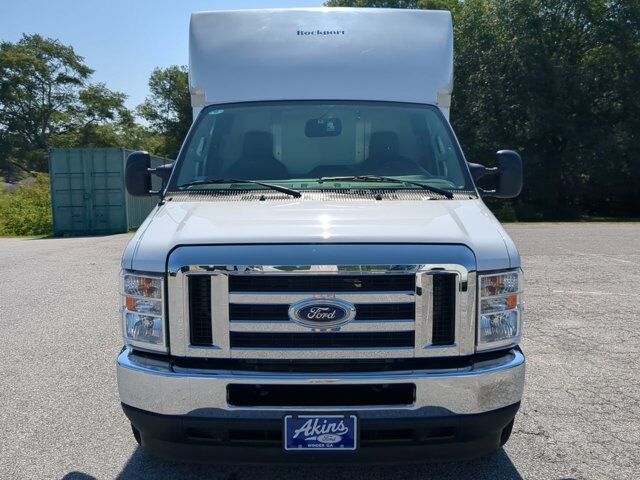 2025 Ford E-350 Rockport Winder GA