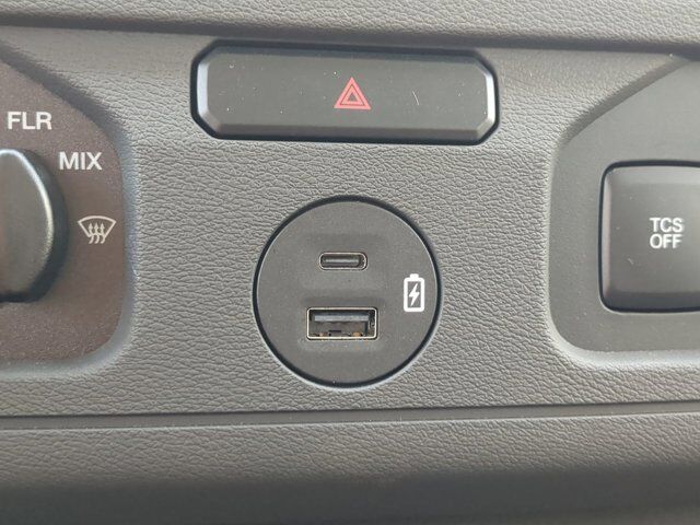 2025 Ford E-350 SRW Winder GA