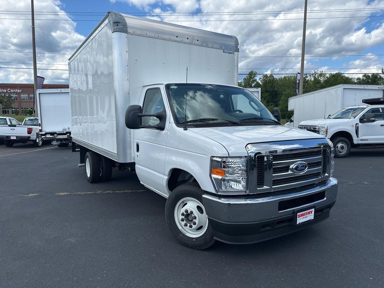 2025 Ford E-350SD Base