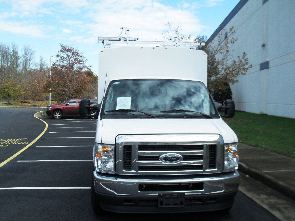 2025 Ford E-350SD Base