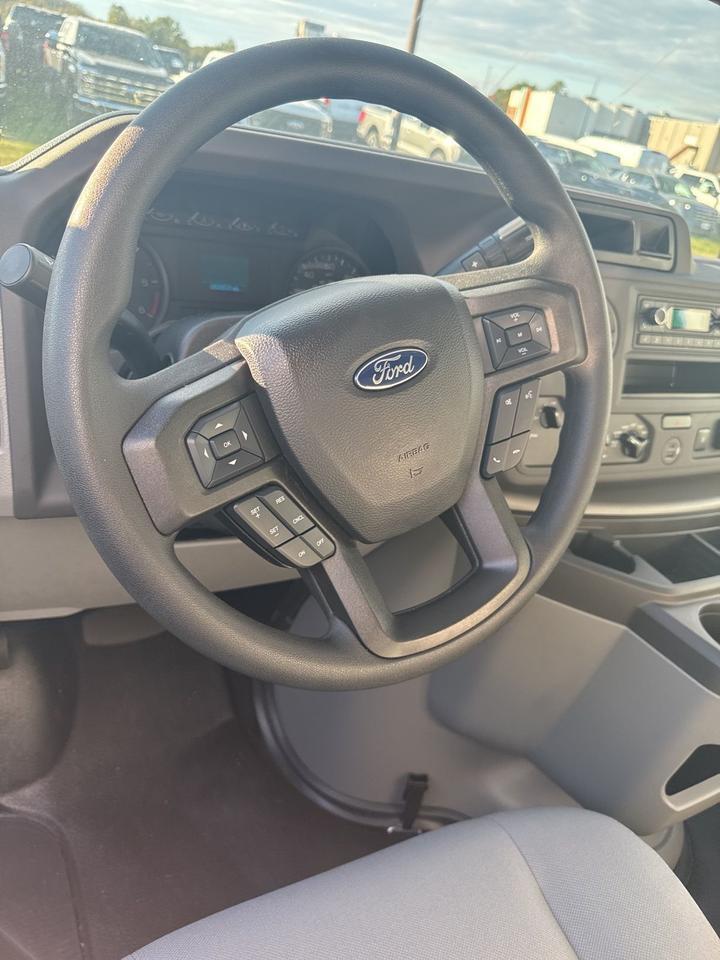 2025 Ford E-350SD Base Gaithersburg MD