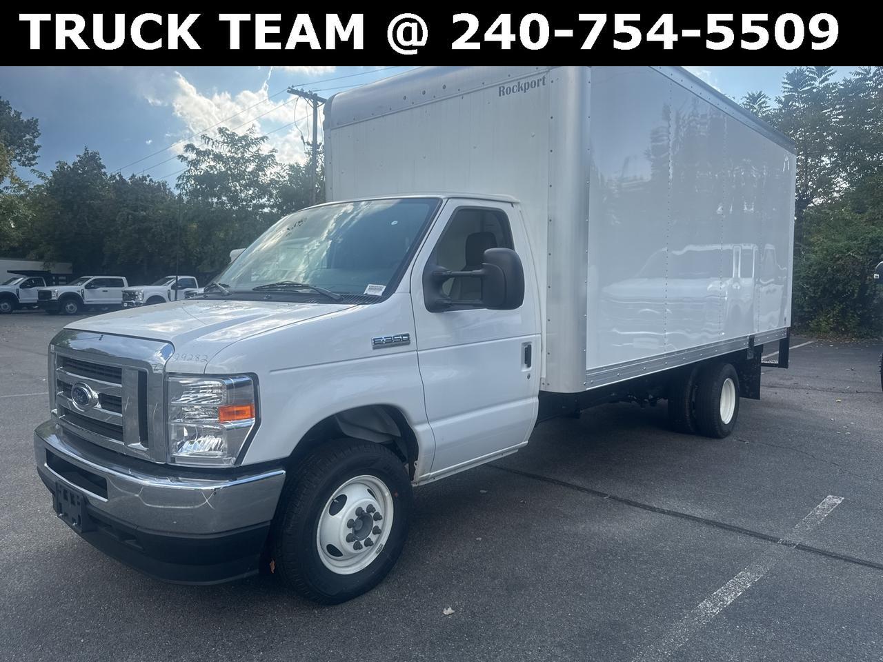 2025 Ford E-350SD Base