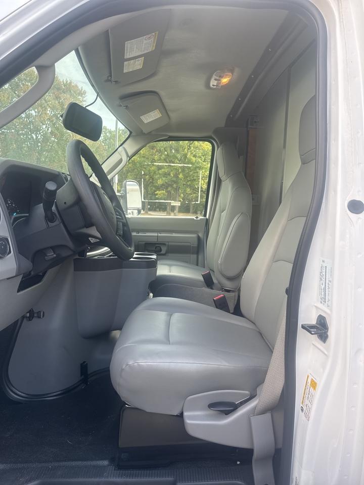 2025 Ford E-350SD Base Gaithersburg MD