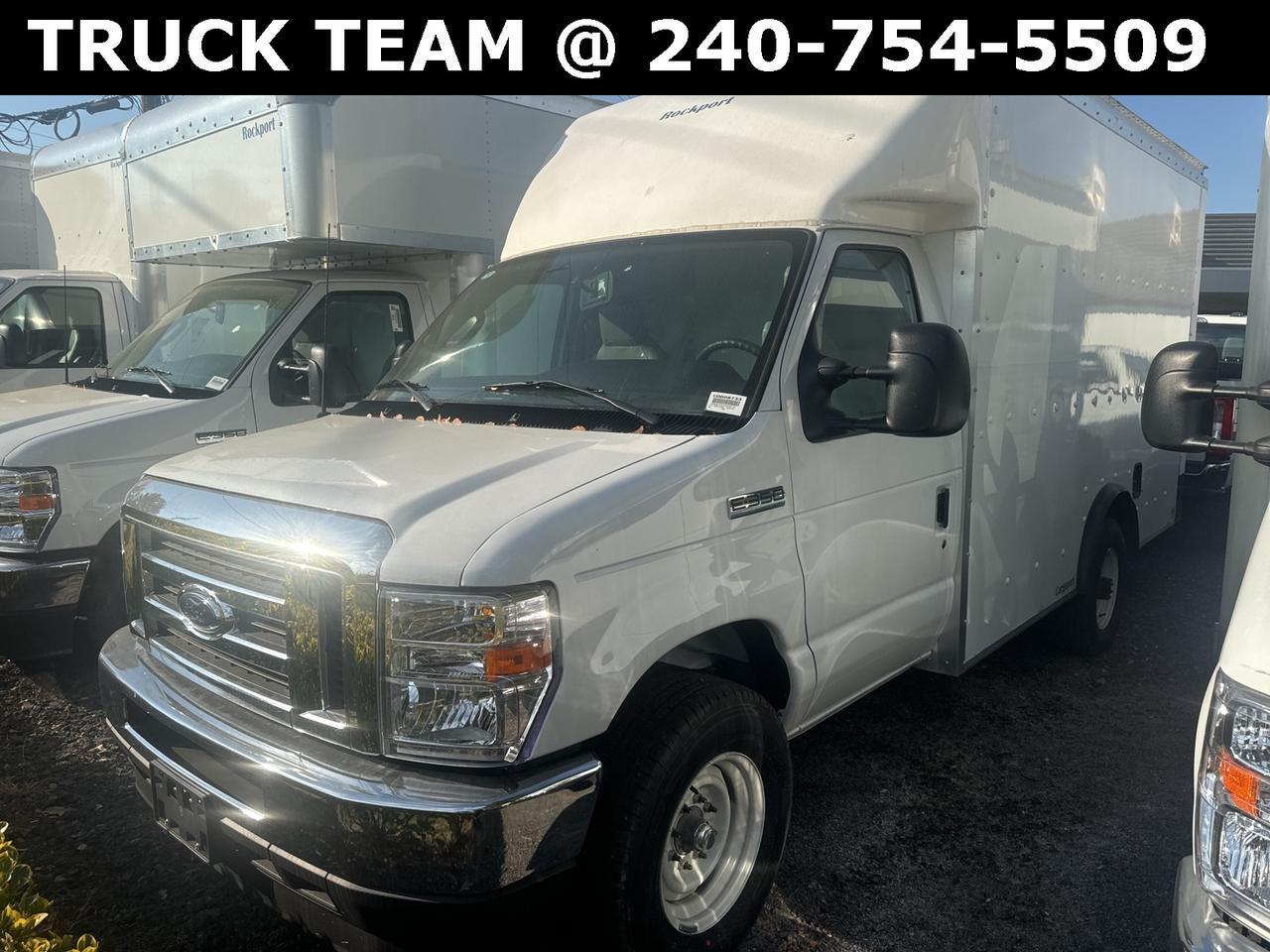 2025 Ford E-350SD Base Gaithersburg MD