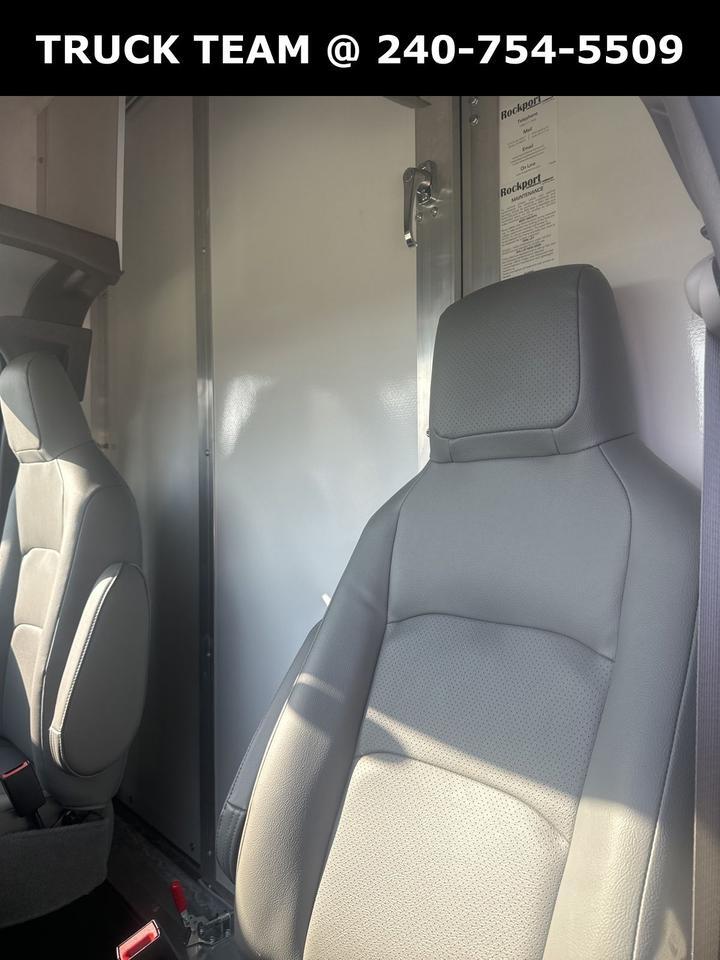 2025 Ford E-350SD Base Gaithersburg MD