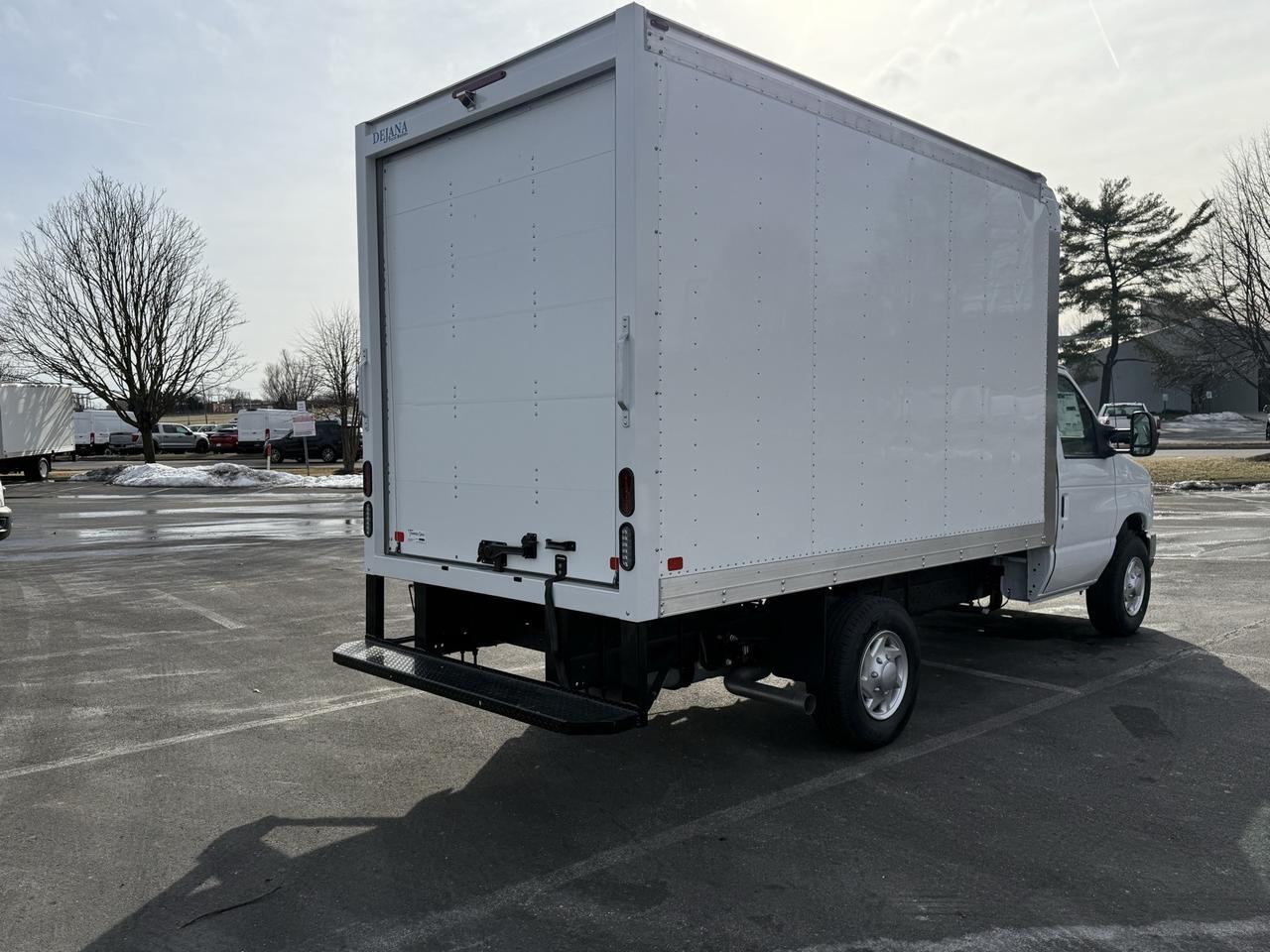 2025 Ford E-350SD Base Gaithersburg MD