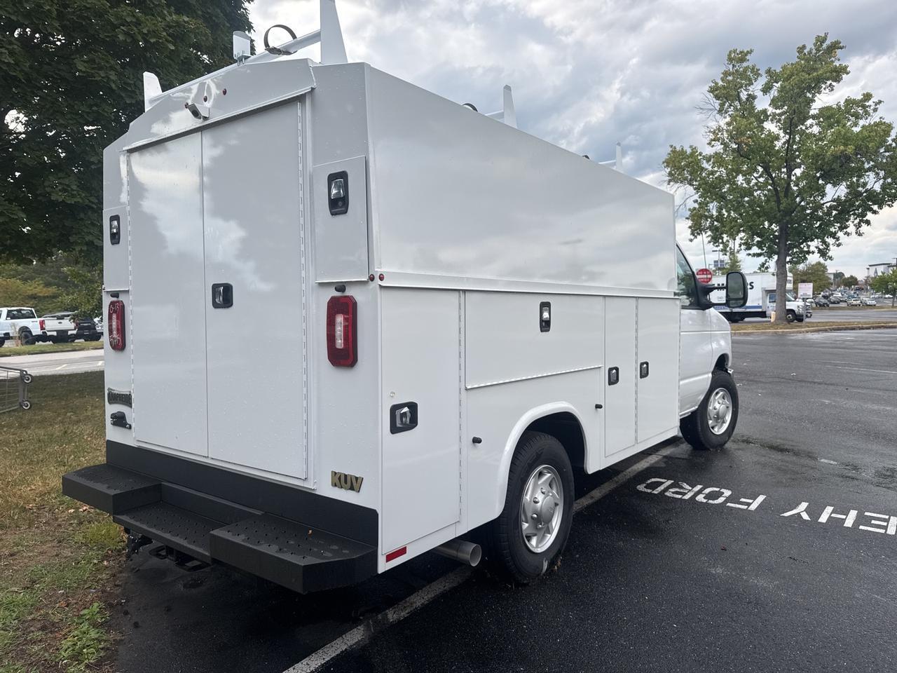 2025 Ford E-350SD Base Gaithersburg MD