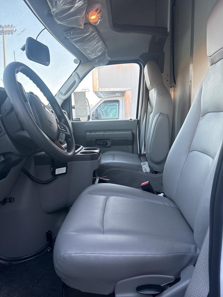 2025 Ford E-350SD Base Gaithersburg MD