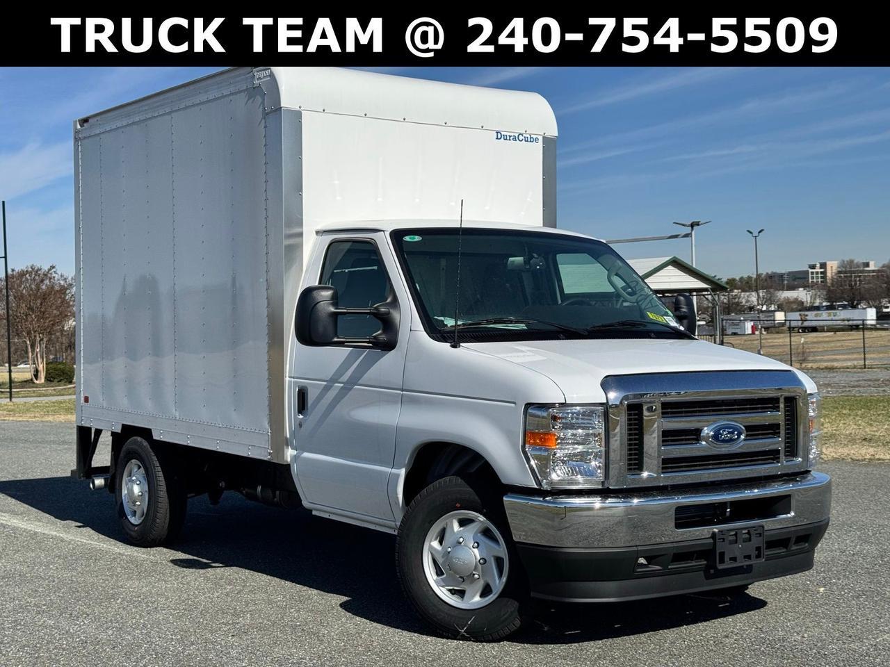2025 Ford E-350SD