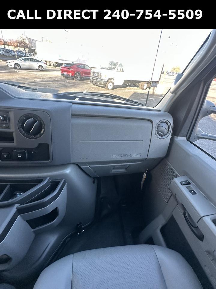 2025 Ford E-350SD Base Gaithersburg MD
