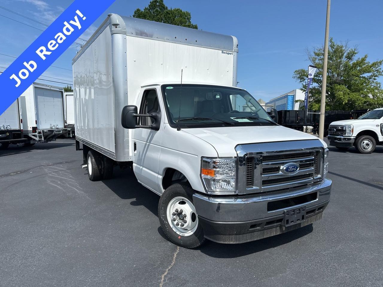2025 Ford E-350SD Base