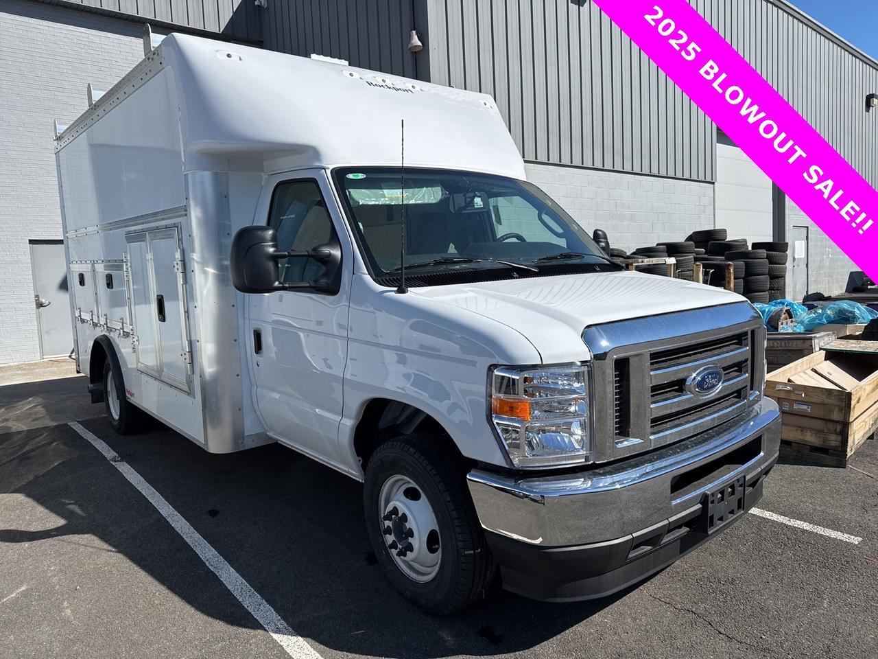 2025 Ford E-350SD Base