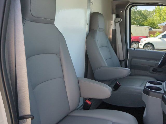 2025 Ford E-450 Rockport Winder GA