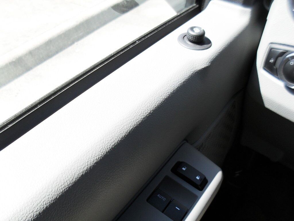 2025 Ford E-450SD Base Ashland VA