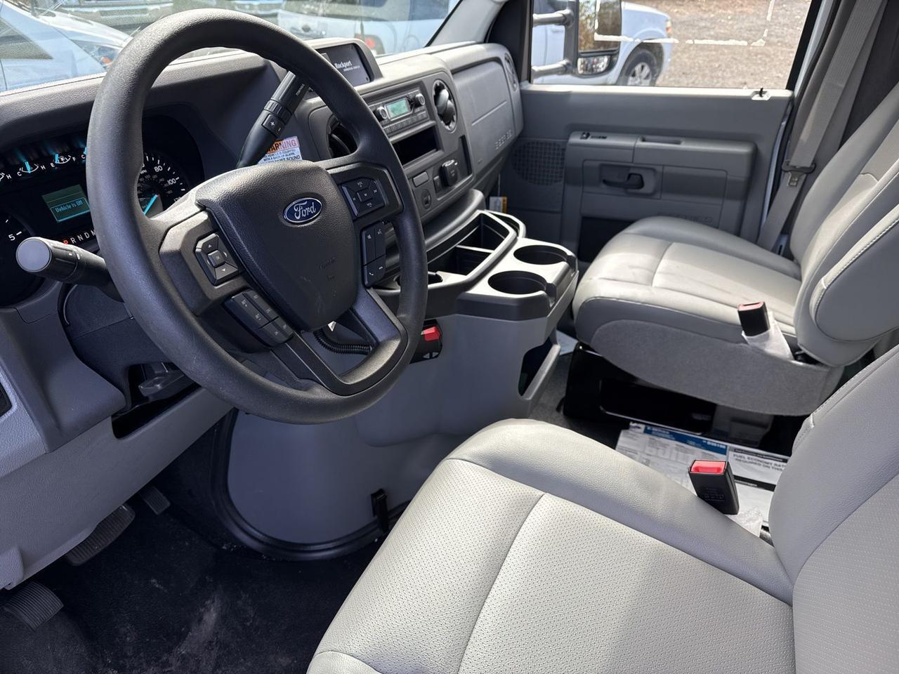 2025 Ford E-450SD Base Warrenton VA