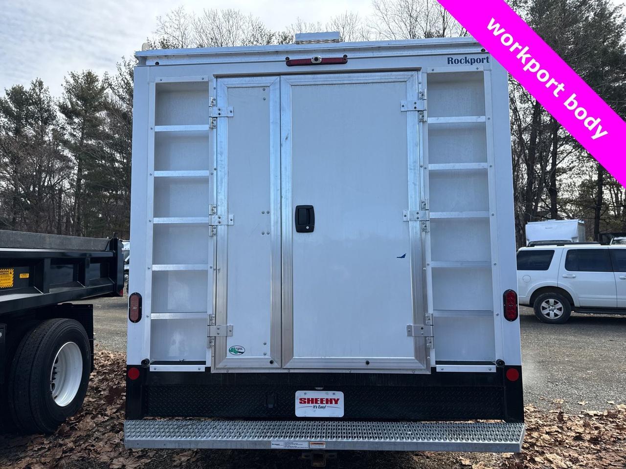 2025 Ford E-450SD Base Warrenton VA