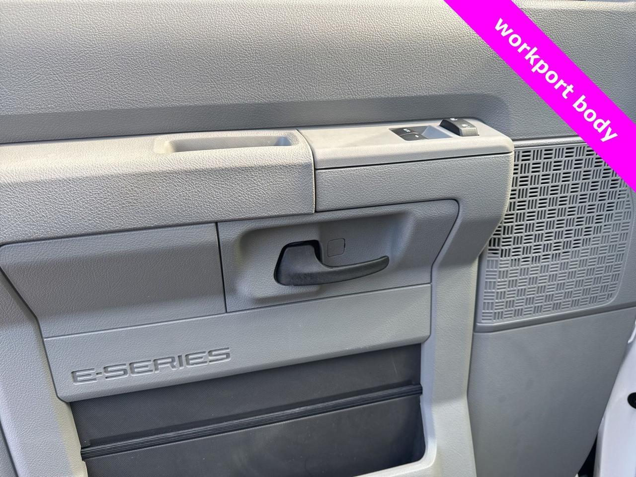 2025 Ford E-450SD Base Warrenton VA