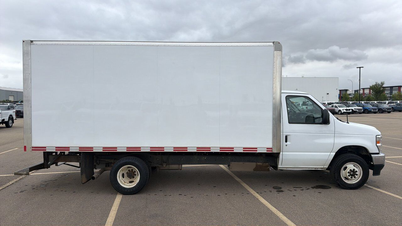 2025 Ford E-Series Cutaway Sherwood Park AB