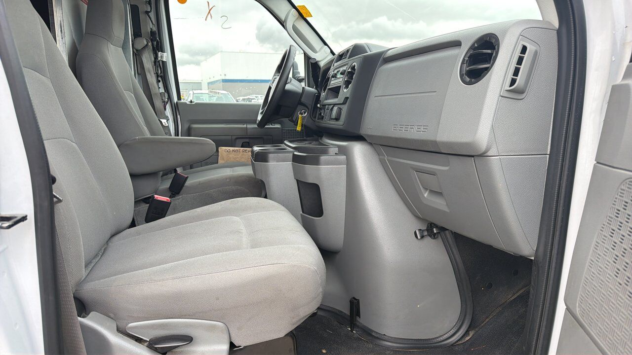 2025 Ford E-Series Cutaway Sherwood Park AB