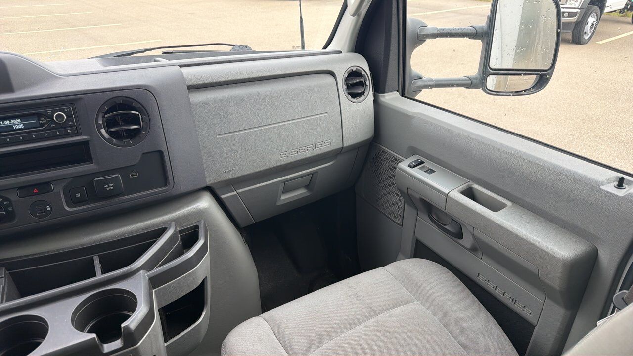 2025 Ford E-Series Cutaway Sherwood Park AB