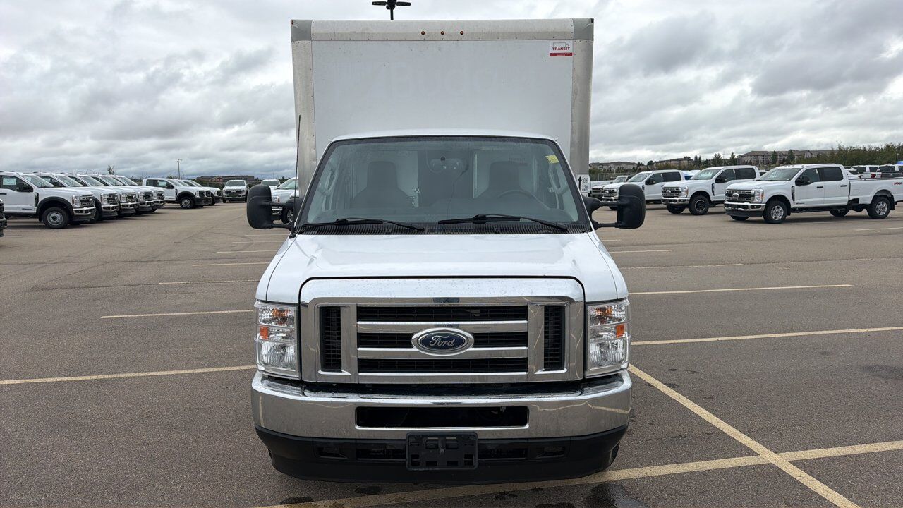 2025 Ford E-Series Cutaway Sherwood Park AB