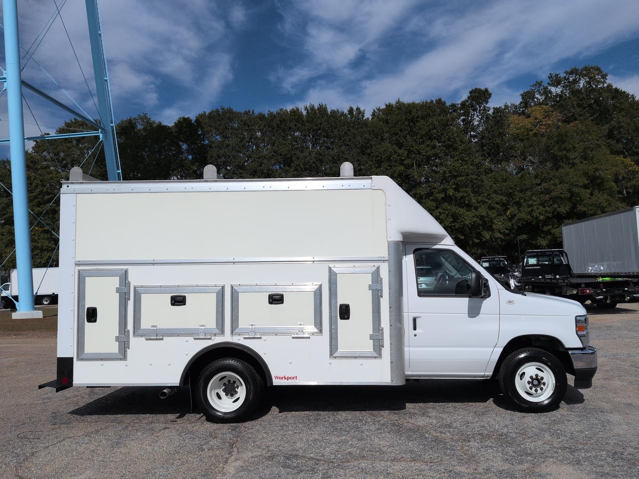 2025 Ford E-Series Cutaway Winder GA
