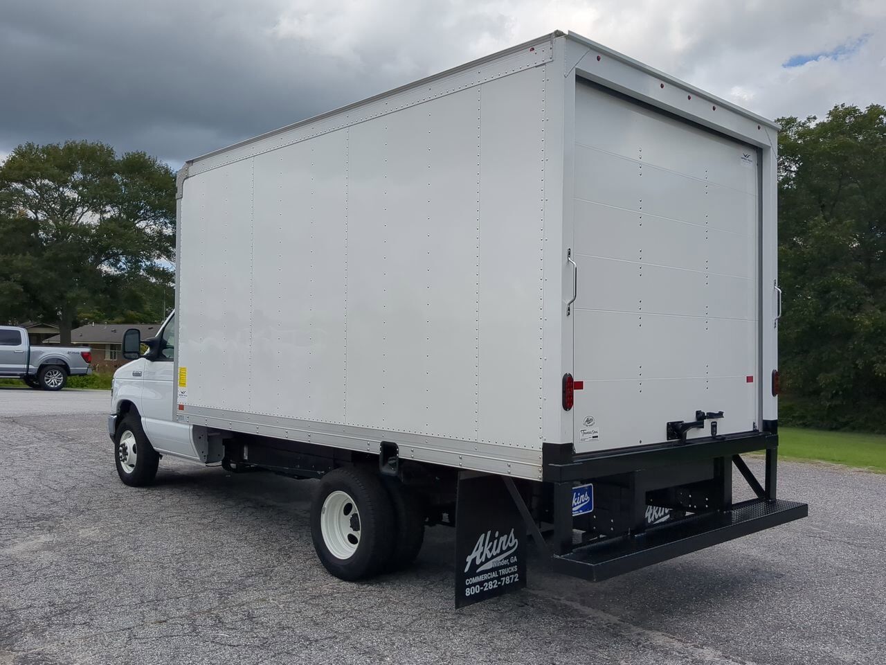 2025 Ford E-Series Cutaway E350 DRW Winder GA