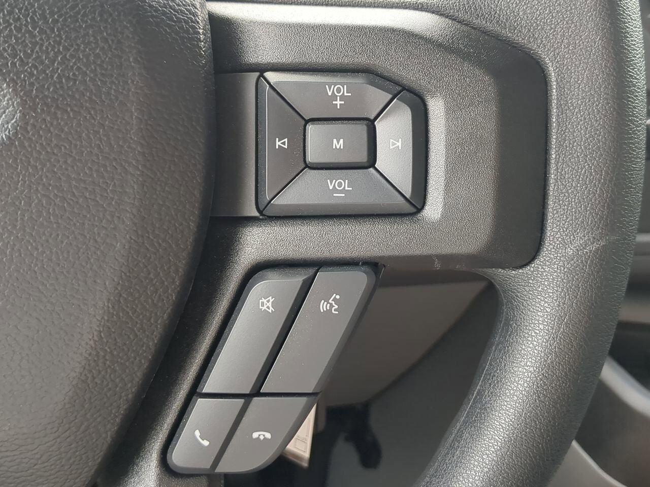 2025 Ford E-Series Cutaway E350 DRW Winder GA