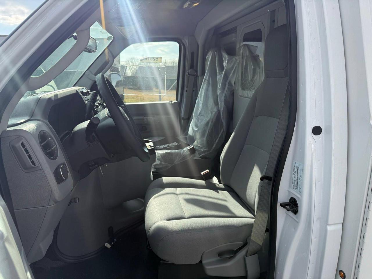 2025 Ford E-Series Cutaway Gaithersburg MD