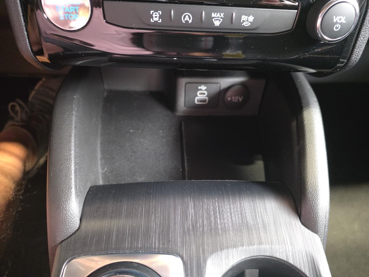 2025 Ford Escape Sand Lake NY