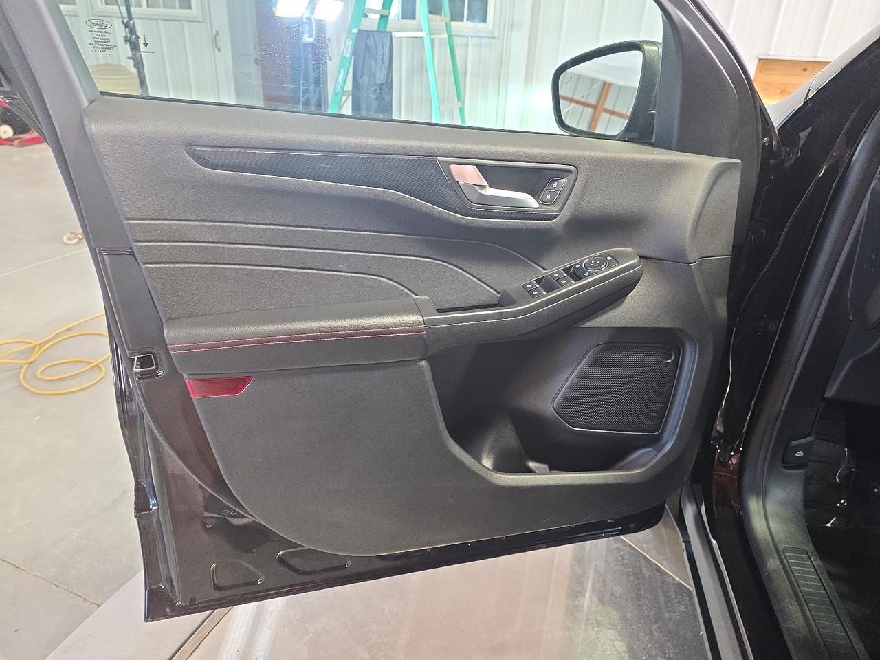 2025 Ford Escape Sand Lake NY