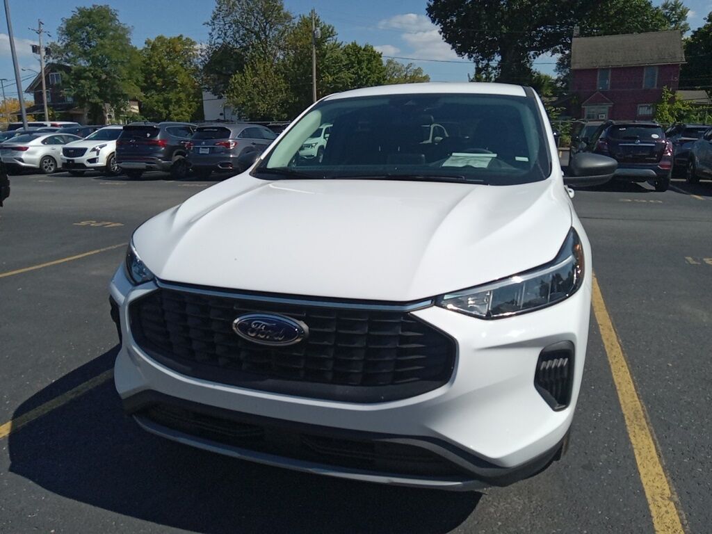2025 Ford Escape Active Akron OH