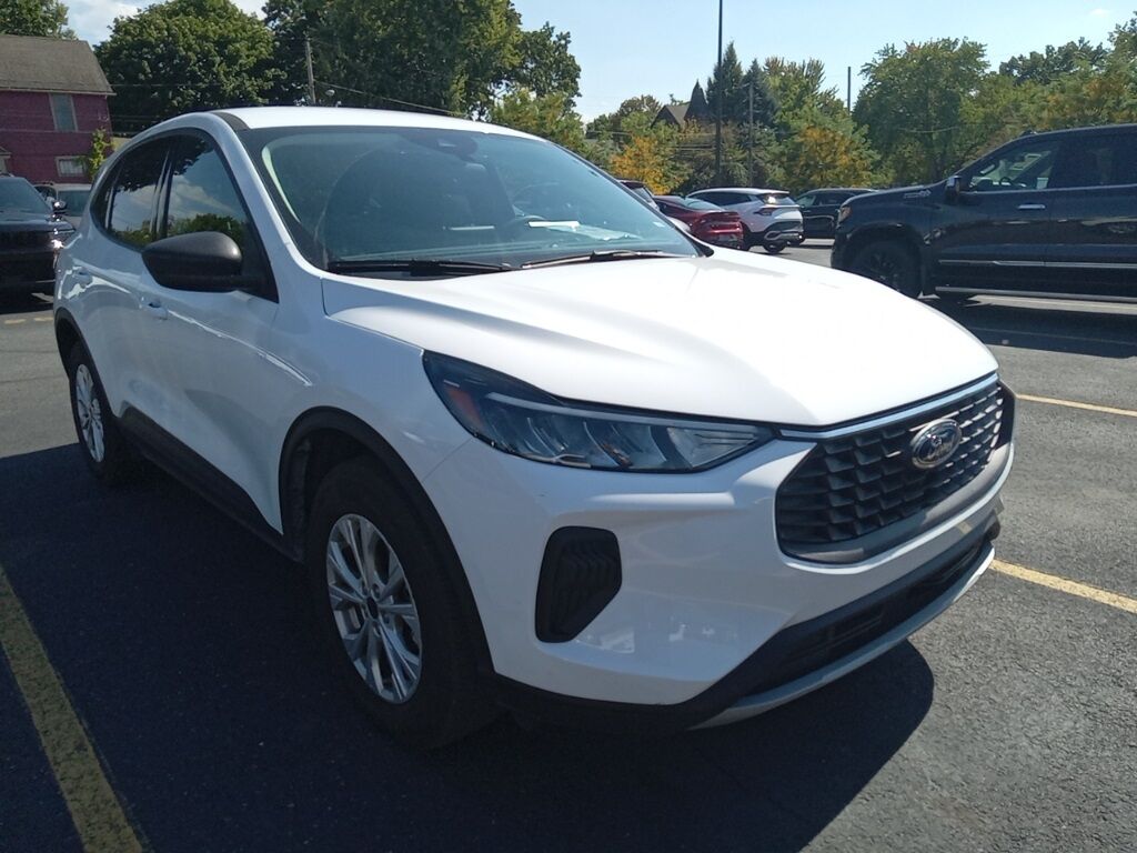 2025 Ford Escape Active Akron OH