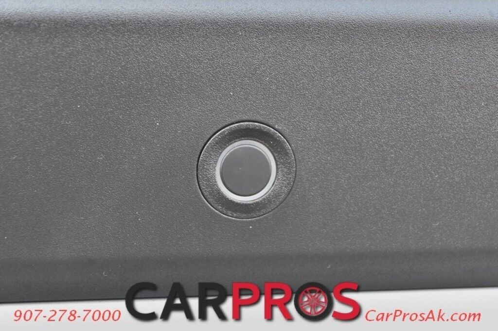 2025 Ford Escape Hybrid - 2.5L - Plug In Hybrid - Heated Seats - Keyless Entry - Power Windows & Door Locks - Navigation - Bluetooth - Push To Start - Remote Start - Blind Spot Monitoring Anchorage AK