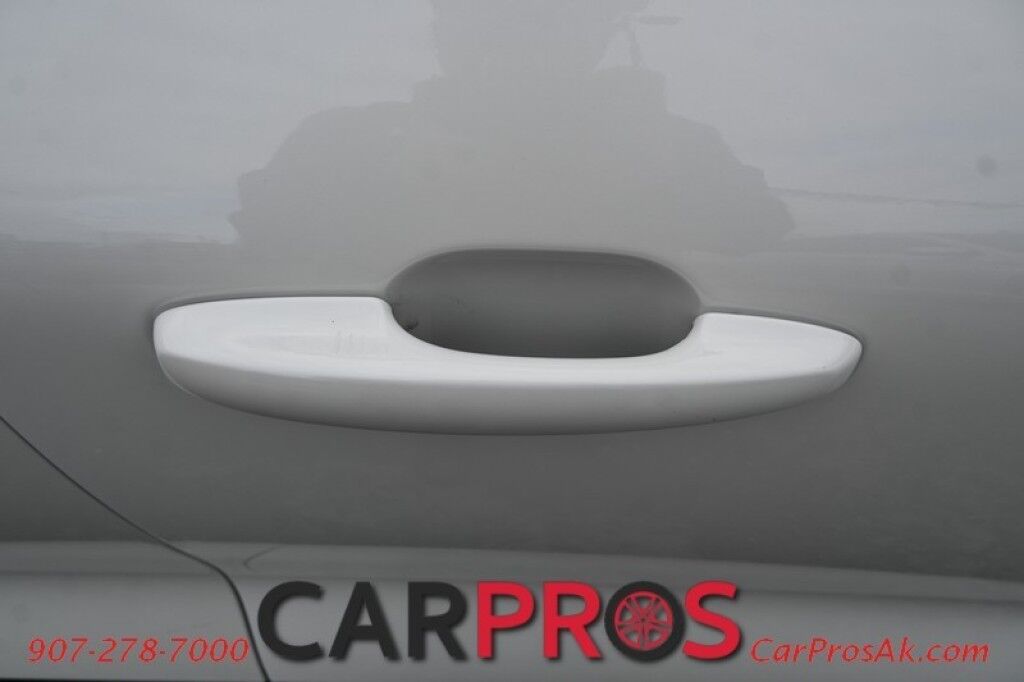 2025 Ford Escape Hybrid - 2.5L - Plug In Hybrid - Heated Seats - Keyless Entry - Power Windows & Door Locks - Navigation - Bluetooth - Push To Start - Remote Start - Blind Spot Monitoring Anchorage AK