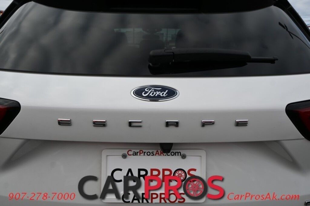 2025 Ford Escape Hybrid - 2.5L - Plug In Hybrid - Heated Seats - Keyless Entry - Power Windows & Door Locks - Navigation - Bluetooth - Push To Start - Remote Start - Blind Spot Monitoring Anchorage AK