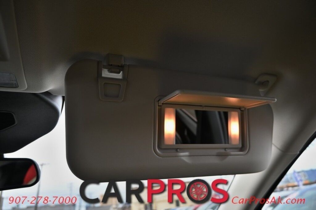 2025 Ford Escape Hybrid - 2.5L - Plug In Hybrid - Heated Seats - Keyless Entry - Power Windows & Door Locks - Navigation - Bluetooth - Push To Start - Remote Start - Blind Spot Monitoring Anchorage AK