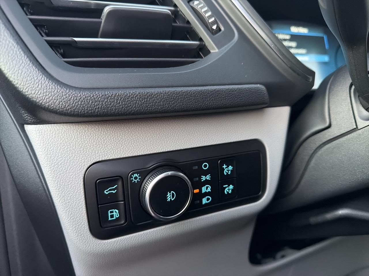 2025 Ford Escape Hybrid Platinum Gaithersburg MD