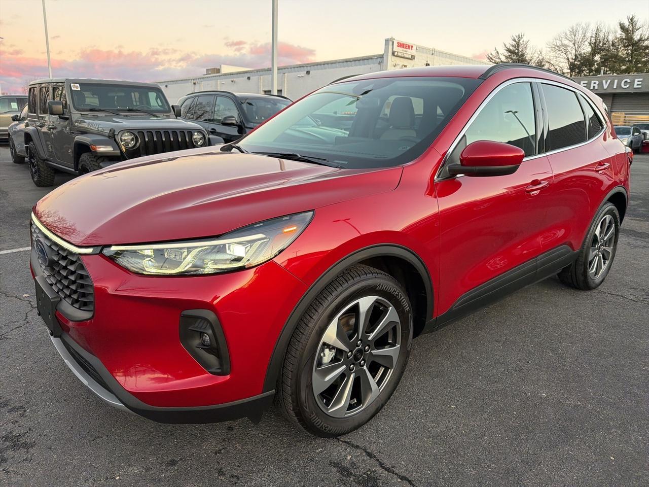 2025 Ford Escape Hybrid Platinum Gaithersburg MD