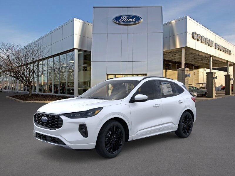 2025 Ford Escape Hybrid