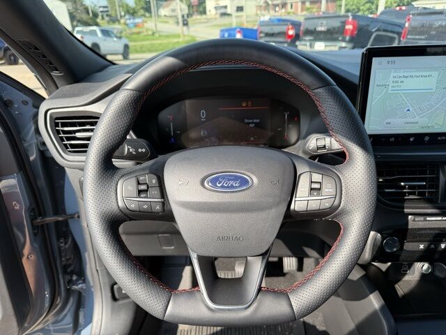 2025 Ford Escape Hybrid ST-Line Select Crestwood KY